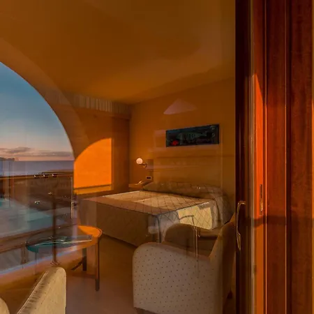 Smy Carlos V Wellness & Alghero