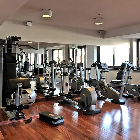 Отель Smy Carlos V Wellness & Альгеро