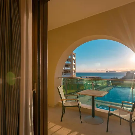 Smy Carlos V Wellness & 5*