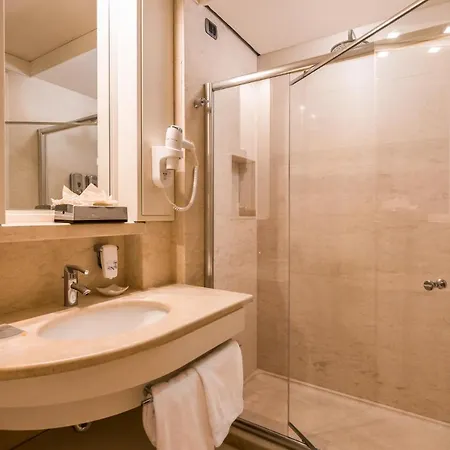 Smy Carlos V Wellness & 알게로