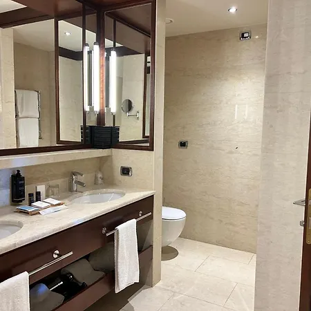 Smy Carlos V Wellness & Otel 5*