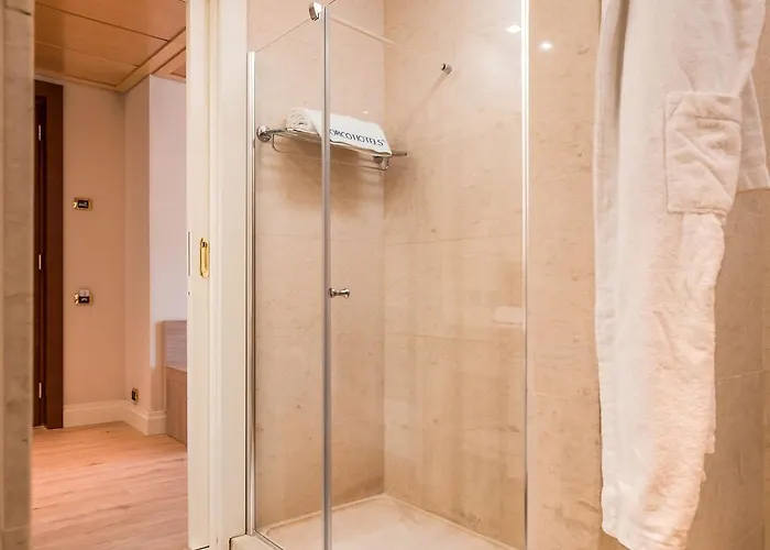 Smy Carlos V Wellness &