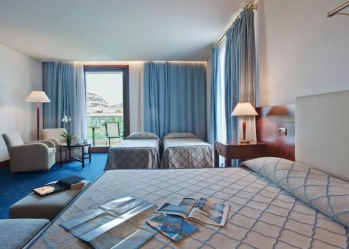 Smy Carlos V Wellness &