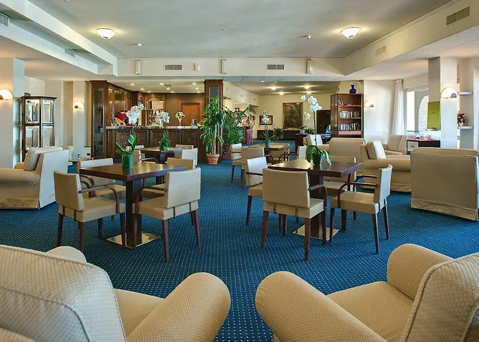 Smy Carlos V Wellness & Hotel