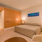 Smy Carlos V Wellness & 호텔 5*