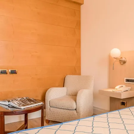 Smy Carlos V Wellness & Alghero