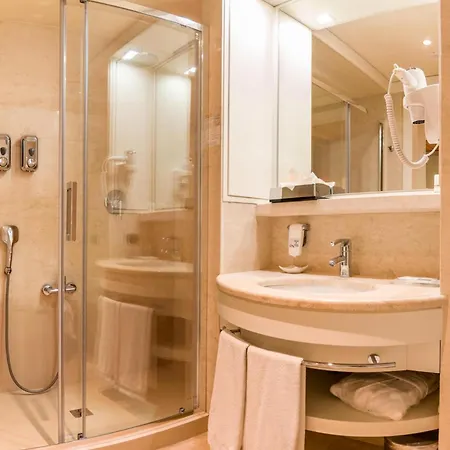 Smy Carlos V Wellness & Hotel