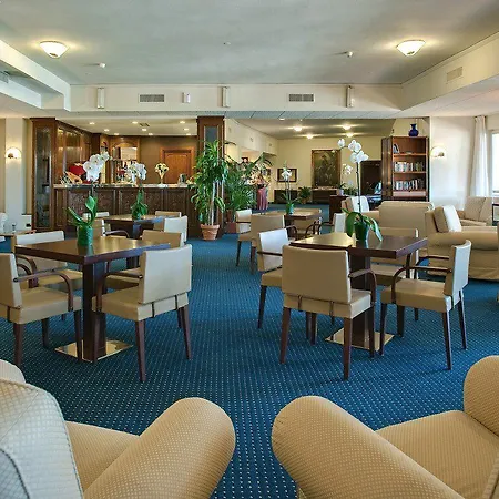 Smy Carlos V Wellness & Hotel