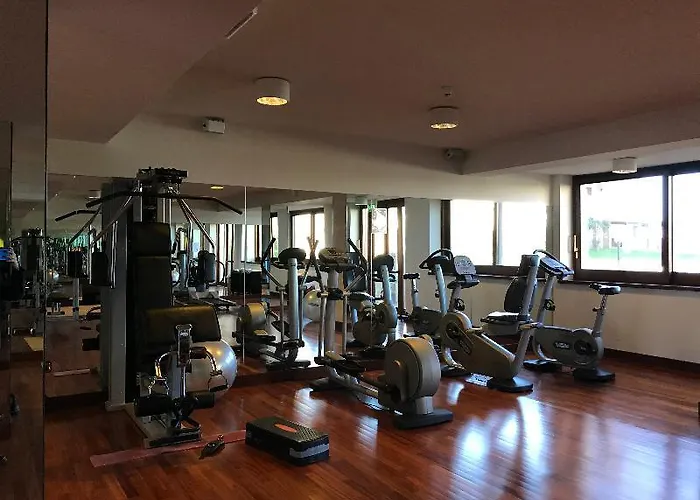 Smy Carlos V Wellness & ホテル