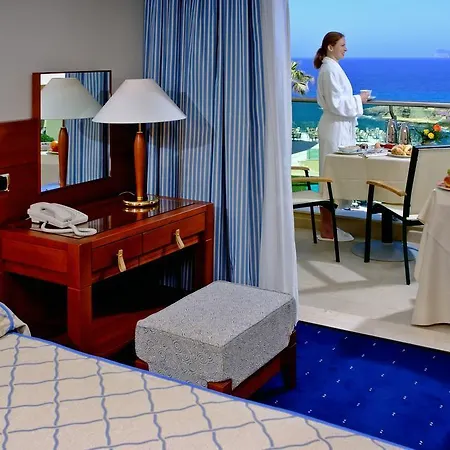 מלון Smy Carlos V Wellness & 5*